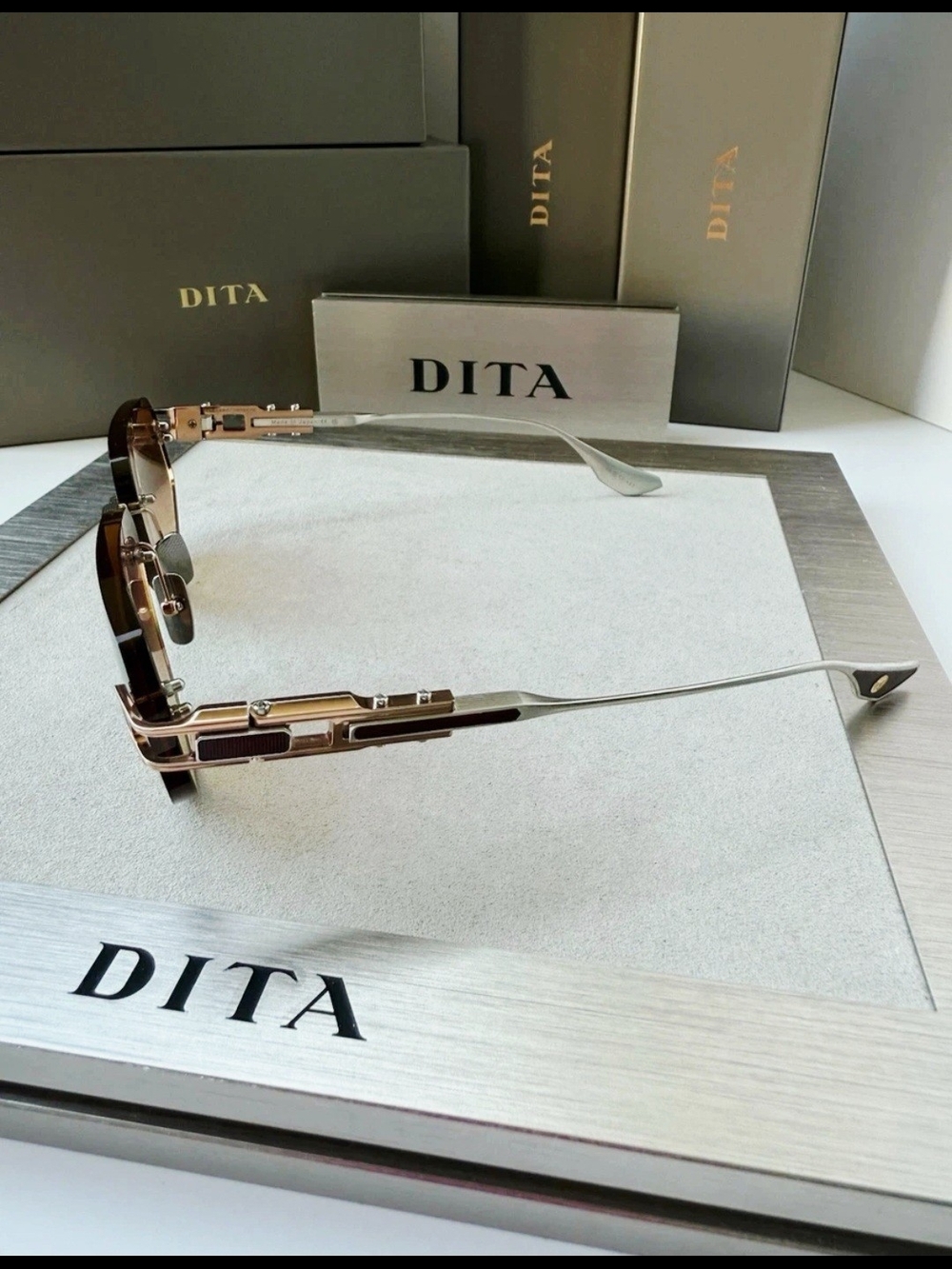 DITA Women's Rimless Gradient Brown Sunglasses - Picture 7 of 9